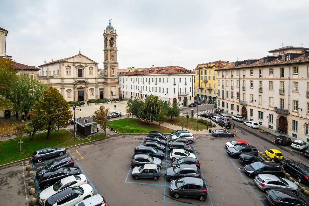 Santo Stefano Luxury Apartment Milan 0*,  Italy