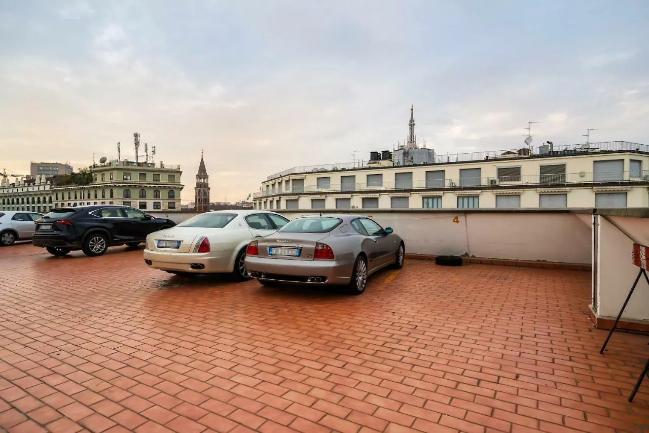 Santo Stefano Luxury Apartment Milan Italy