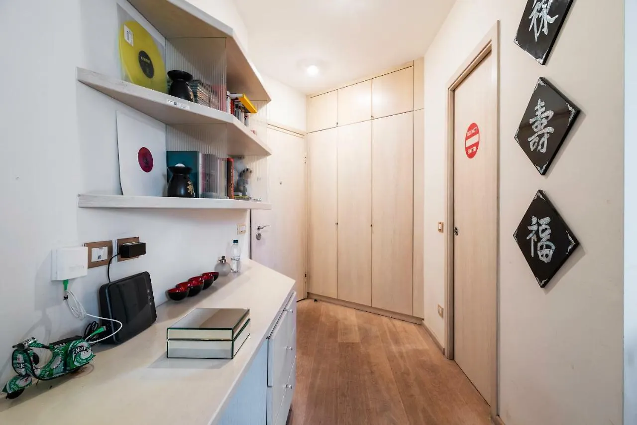 Santo Stefano Luxury Apartment Milan 0*,  Italy
