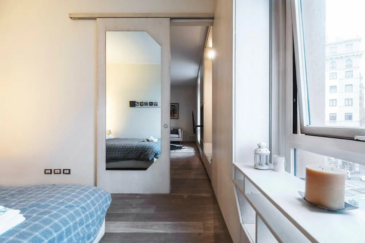 Santo Stefano Luxury Apartment Milan Italy